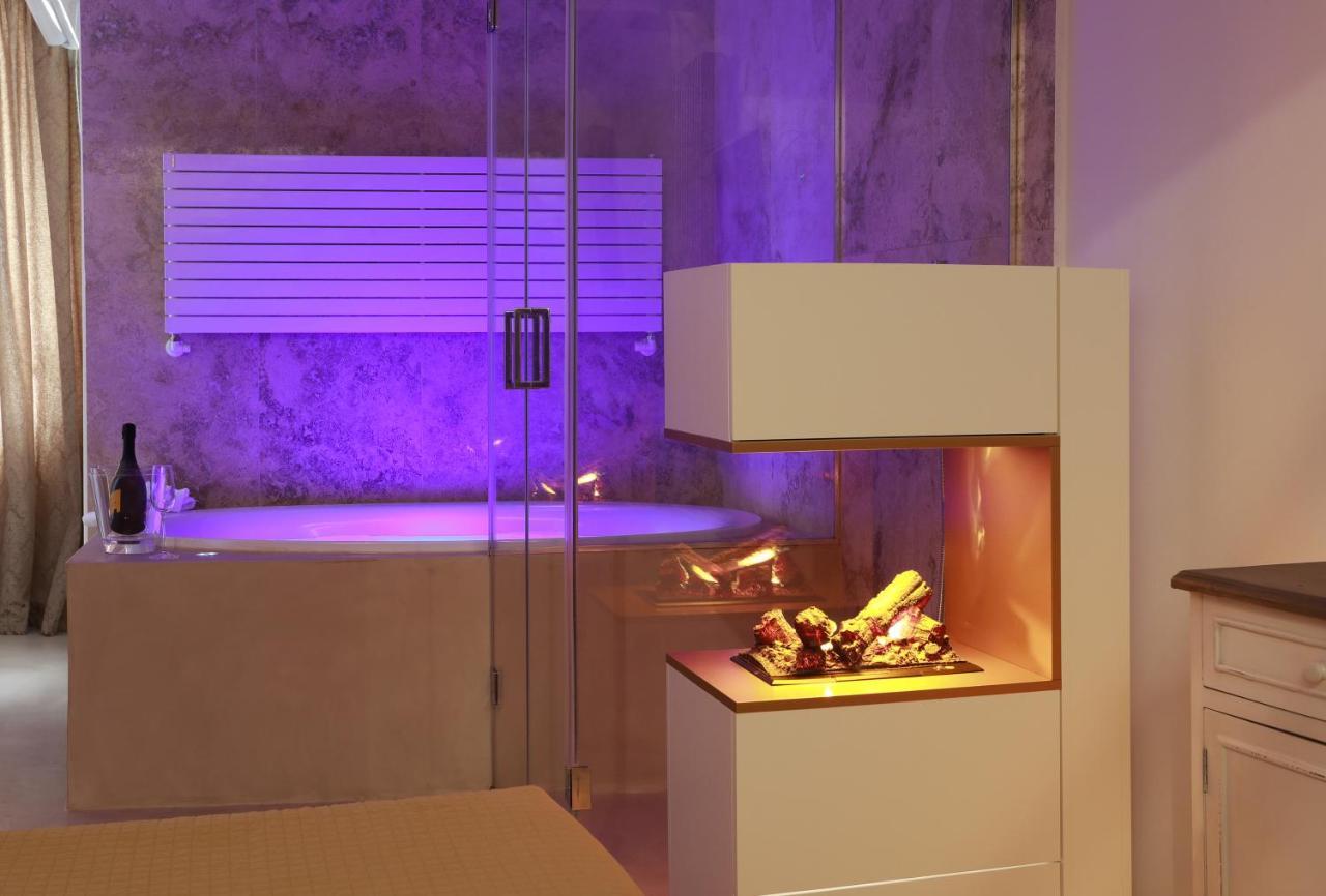 Palazzo Stapane Home Suite 9 - Luxury Living Monopoli Εξωτερικό φωτογραφία