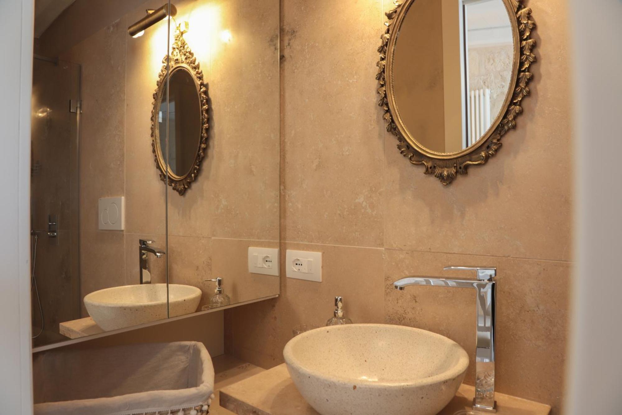 Palazzo Stapane Home Suite 9 - Luxury Living Monopoli Εξωτερικό φωτογραφία